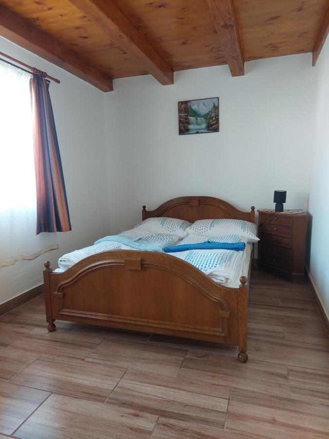 Orban Nyaralohaz Villa Kovagoors Exterior photo