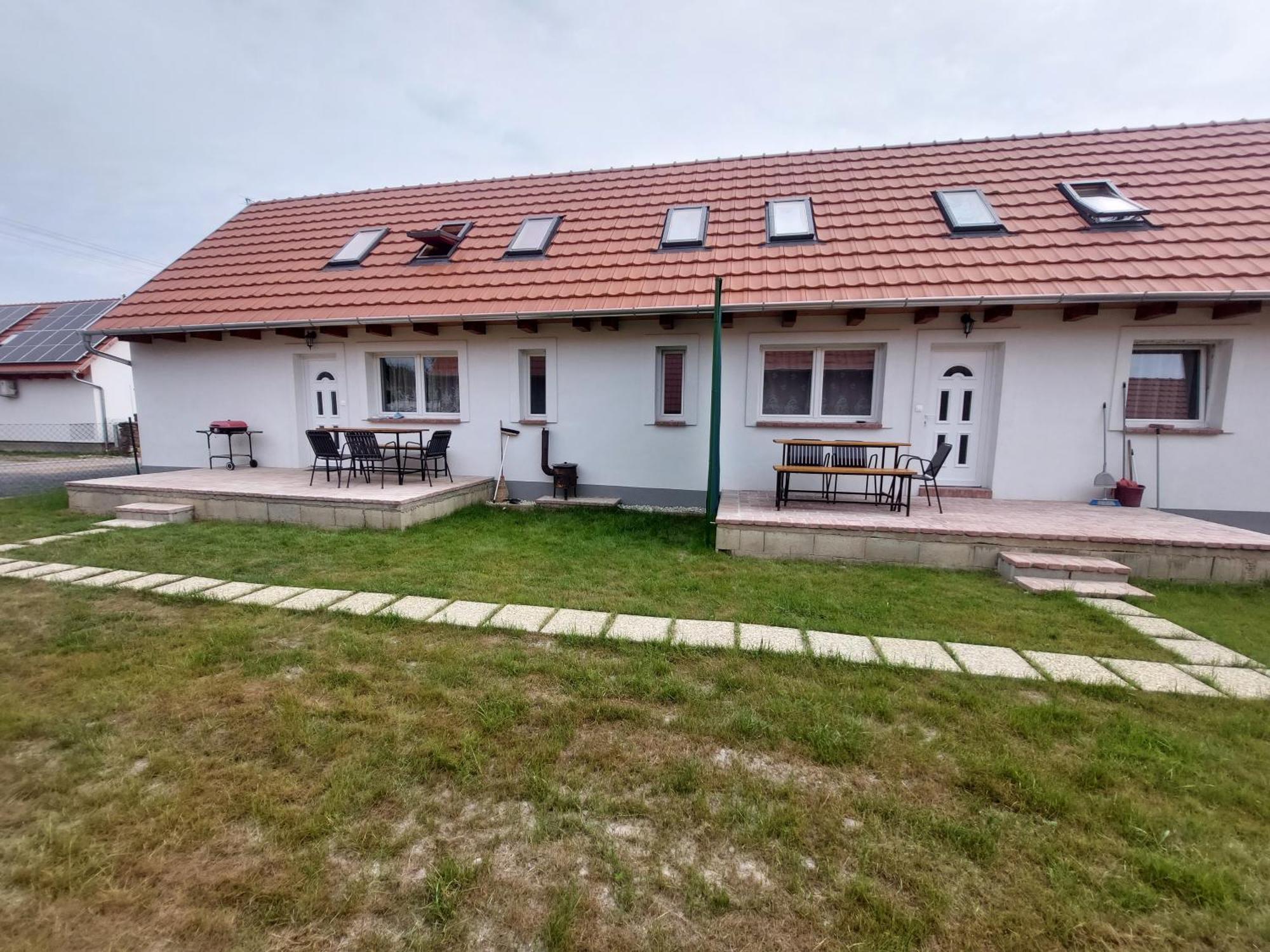 Orban Nyaralohaz Villa Kovagoors Exterior photo