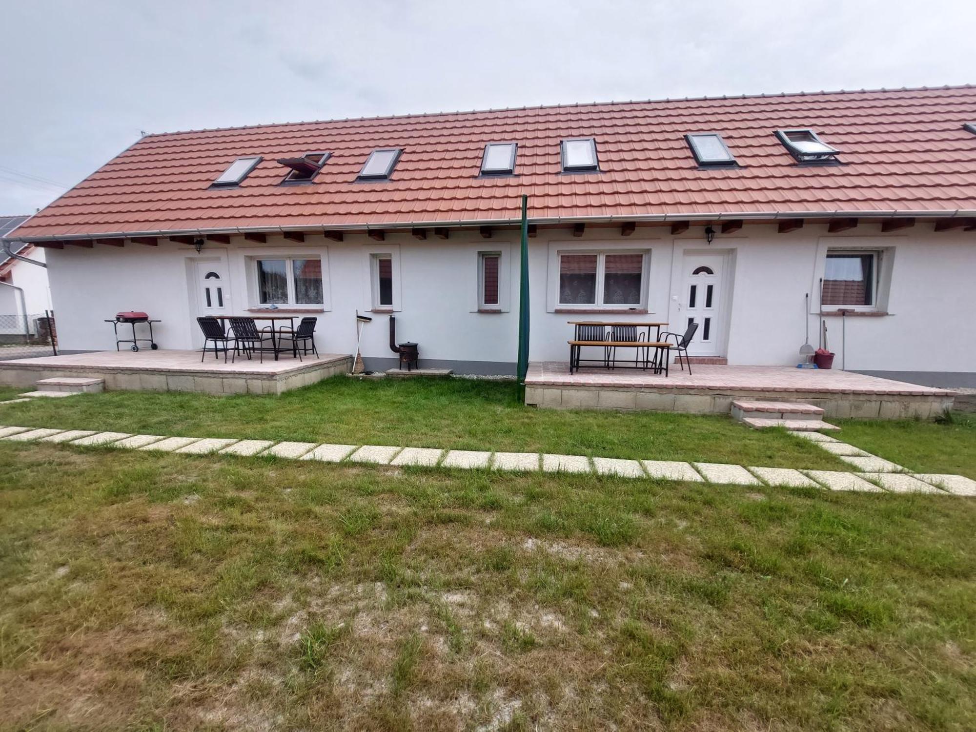 Orban Nyaralohaz Villa Kovagoors Exterior photo